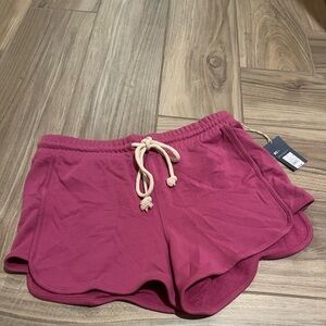 Universal thread company, BCI, hot pink shorts, size large new with tags